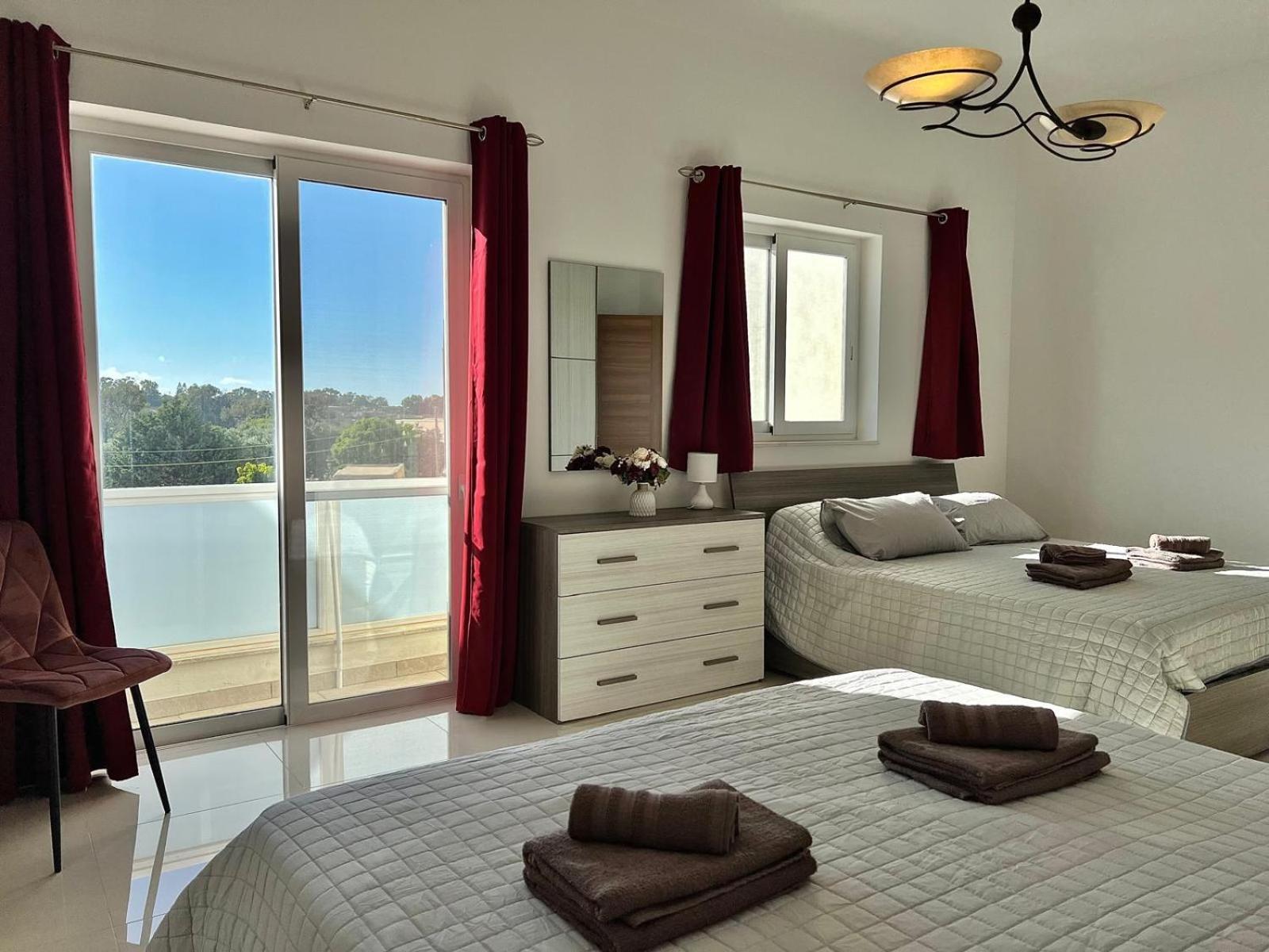 Carousel Apartments Qrendi 外观 照片