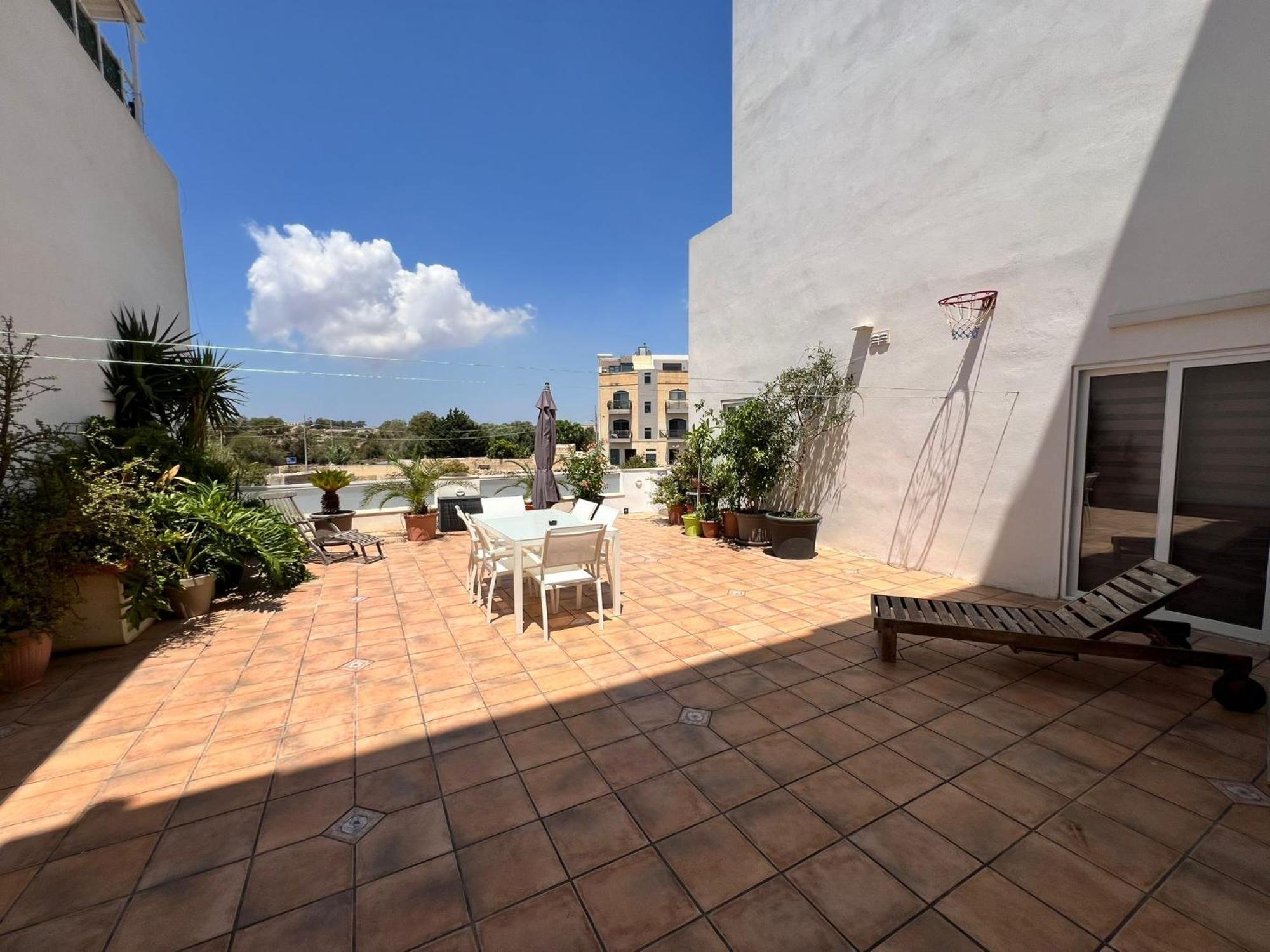 Carousel Apartments Qrendi 外观 照片